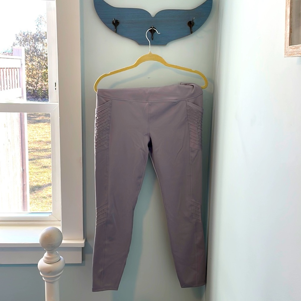 Like New RBX Moto Lavender XL Leggings